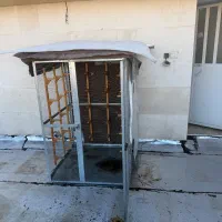 قفسه کبوتر|لوازم جانبی حیوانات|صدرا-فارس, فاز ۱|دیوار