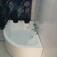 وان جکوزی مدل یک گوشه خم