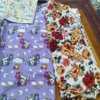 پارچه رو بالشت و رو تشک و زیر سفره