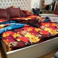 تخت و میز ارایش