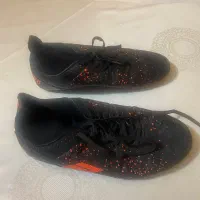 یک جفت کفش فوتبالی باشگاهی