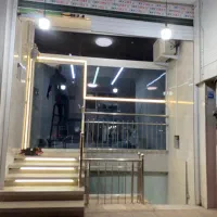 نرده استیل در حد نو حدودا ۱۰ متر