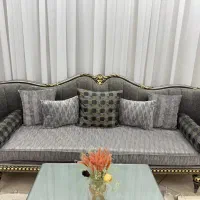 مبل چستر ۸ نفره به همراه میز ناهار خوری ۶ نفره