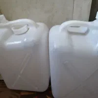 دبه بیست لیتری نو تعداد ۲۰لیتری تعداد