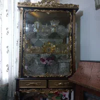 بوفه،  ویترین