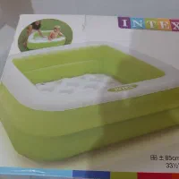 استخر بادی|اسباببازی|بومهن, |دیوار