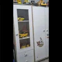 تخت و کمد ویترین کودک نوجوان