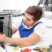 خدمات کامپیوتر تخصصی در محل