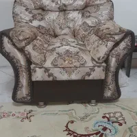 مبلمان هفت نفره|مبلمان خانگی و میز عسلی|رشت, گلسار|دیوار
