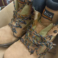 نیم بوت حرفه ای کوه همه کاره|کیف، کفش، کمربند|کرمان, |دیوار