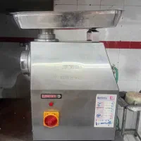 چرخ گوشت در حد نو