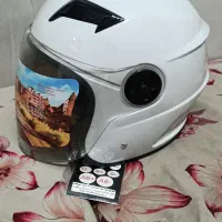 کلاه ایمنی نو اصلا استفاده نشده