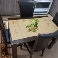 میز ناهارخوری