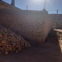 زمین،چهار دیواری