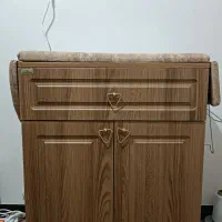 میز اتو و چرخ خیاطی