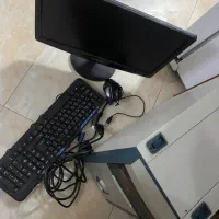 Pc کامپیوتر به همراه موس و کیبورد و مانیتور