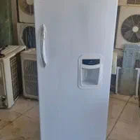 تعمیر کار یخچال فریزر. به صورت سیار