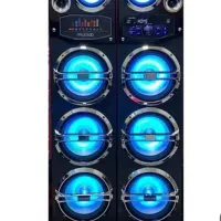 یک جفت باند 104اینیفینیتی میکرولب داخل کارتن
