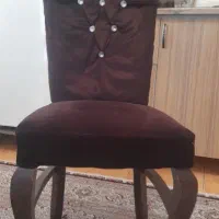 چهار عدد صندلی