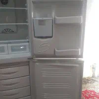 یخچال فریزر سونیا بهابعاد ۷۰در۶۴ بسیار تمیز|یخچال و فریزر|مشهد, شهرک شهید باهنر|دیوار