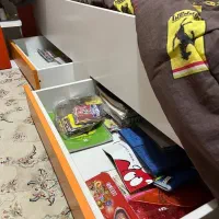 فروش تخت و کمد نوجوان