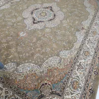 سه عدد قالی ۱۲ متری هر عدد ۱۷ میلیون