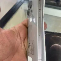 ایفون 15 por