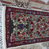 قالی دست بافت