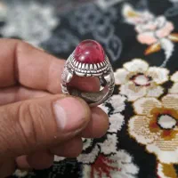 انگشتر نقره یاقوت