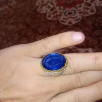 انگشتر یاقوت کبود