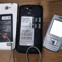 ۲عدد گوشی اوراق یا تعمیر