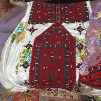 لباس نو بدون استفاده|لباس|کنارک, |دیوار