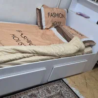 تخت|تخت و سرویس خواب|لاهیجان, قیام|دیوار