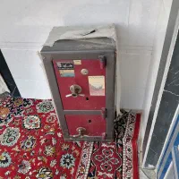 سالم فقط کلیدش داخلش شکسته بازو بست میشه
