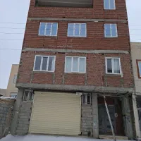 ساختمان چهار طبقه