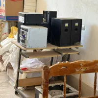 میز کامپیوتر تروتمیز درحد نو قیمت توافقی