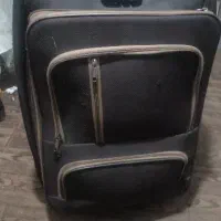 چمدان مسافرتی|کیف، کفش، کمربند|رشت, دروازه لاکان|دیوار