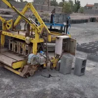 نیازمند کارگر بلوکزن