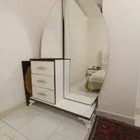 میز آرایشی