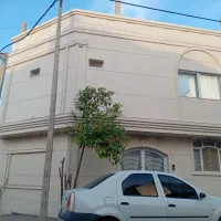 خدمات کاشی کاری و سنگ کاری