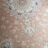 فرش کرم صورتی تمیز ۹ متری