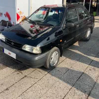 پراید۸۴ یه گلگیر رنگ