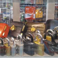 بورس انواع قفل کتابی،آویز،حیاطی،فرمان ابزار فدائی|ابزارآلات|مشهد, هفده شهریور|دیوار