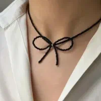 تعدادی وسایل هنری شاید چیزی باشه که لازمش داری