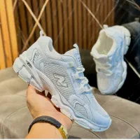 کتونی های زنونه و مردونه باکیفیت بالا|کیف، کفش، کمربند|میانه, |دیوار