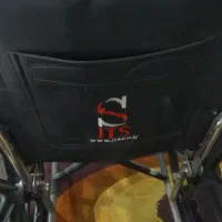 ویلچر محکم با لگن نو|آرایشی، بهداشتی، درمانی|کرج, اصفهانیها|دیوار