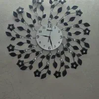 ساعت چشم نظر وساعت مدل برگ مشکی