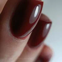 کاشت ناخن حرفه‌ای با متریال درجه یک