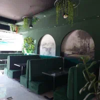 نیروی کار در آشپزخانه پیتزا کاروس