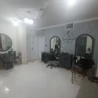 واحد تجاری اجاره داده میشود